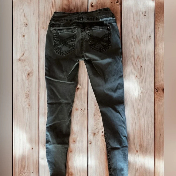 Wall Flower jeans - size 0 (A2) - Picture 3 of 4